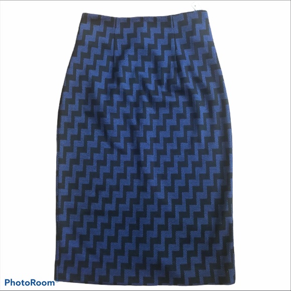 Halogen Dresses & Skirts - Halogen Pencil Skirt Blue Black Zig Zag 2 Midi NWT